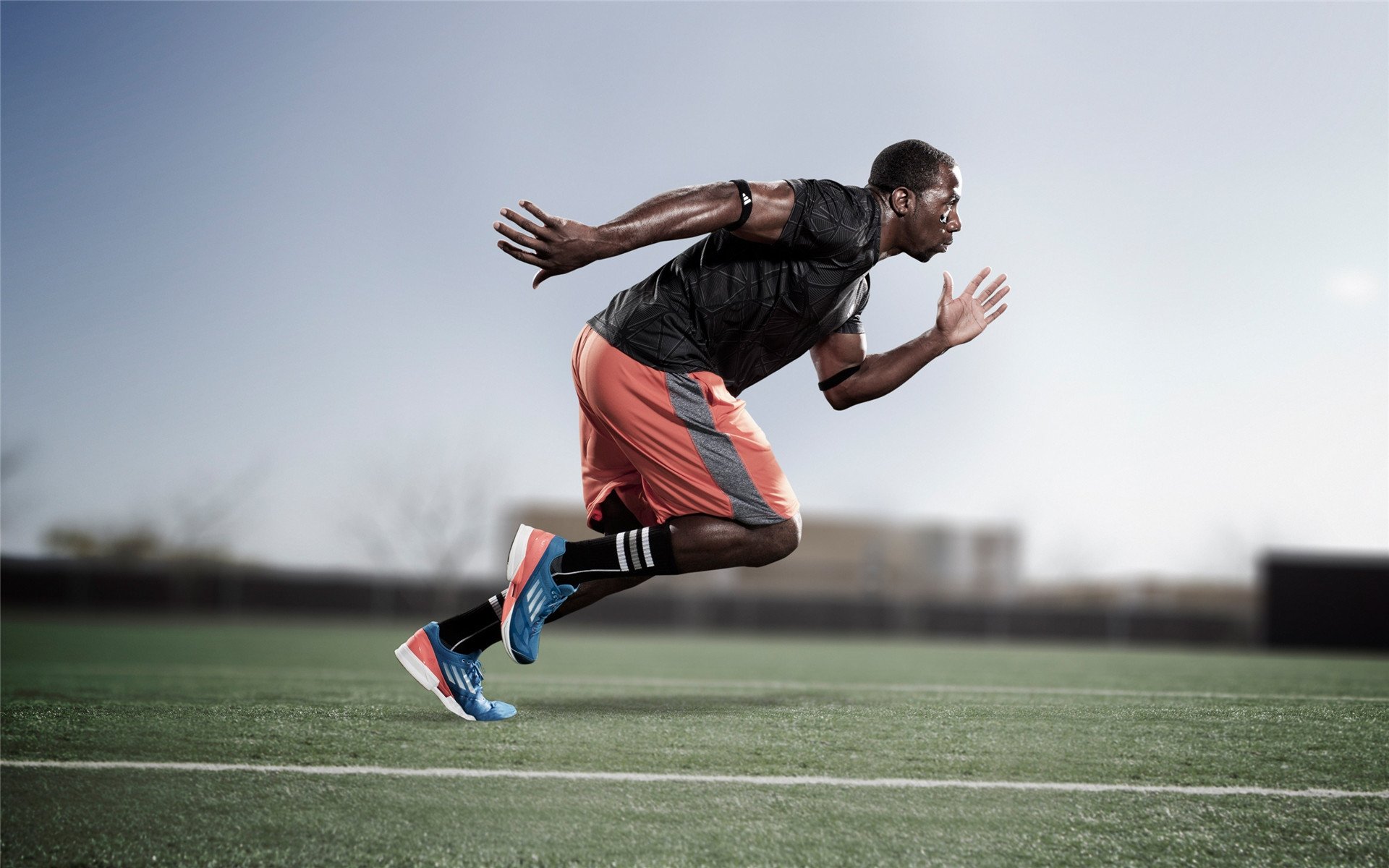 赛场“秀技”满满：突破、华丽助攻、扣篮之一网打尽，突破扣篮111